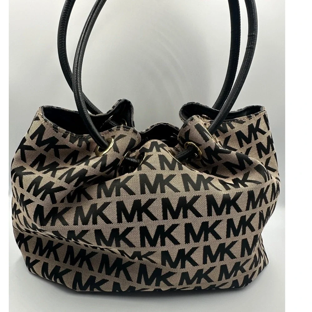 Michael Kors Beige and Black Logo Tote - Picture 3 of 9